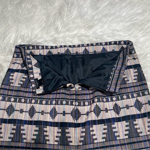 Ann Taylor Women's Pencil Skirt Blue Aztec Geometric Print Lined - Picture 6 of 12